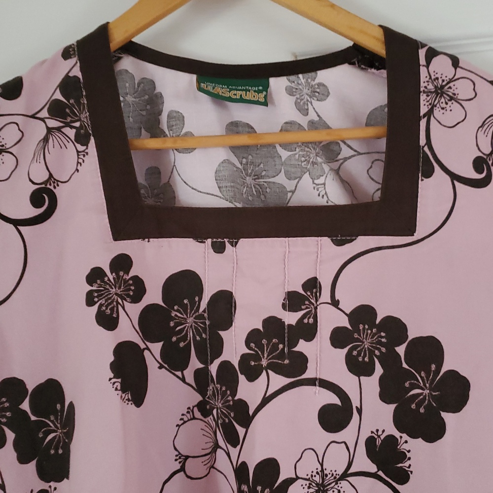 Uniform Advantage Pink Top with Black Floral Print - Picture 3 of 8